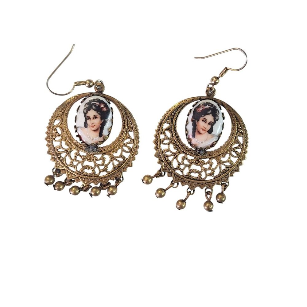 Beautiful Porcelain Portrait Dangling Earrings (A5794)